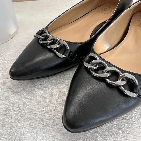Naturalizer Bobby Black Faux Leather Chain Charm Pointy Flats Women’s 7.5M - Picture 7 of 13